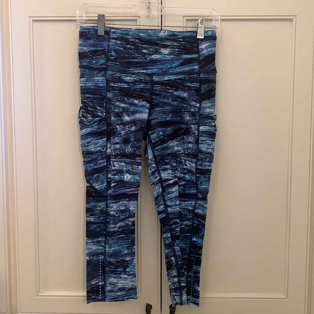 Lululemon cropped leggings